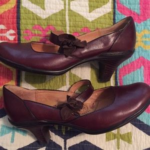 Sofft Leather Size 9 Mary Jane pump Red-Brown wide